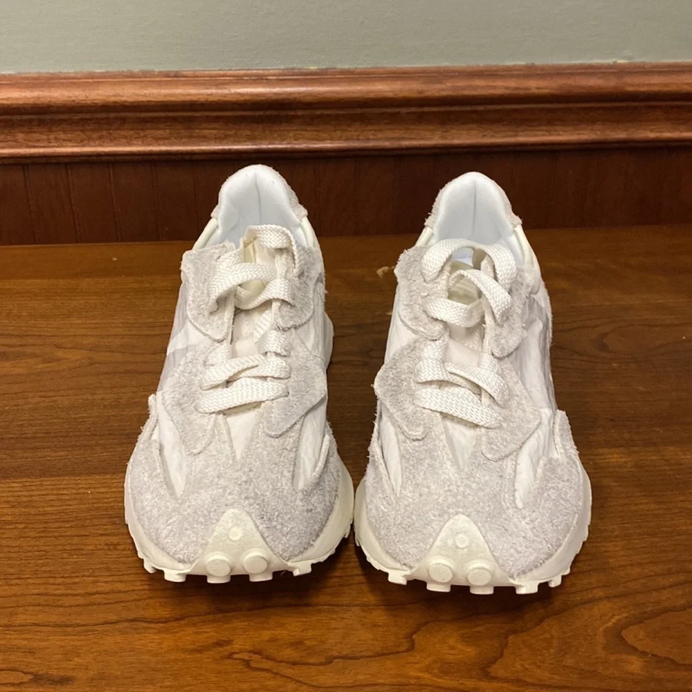 J Crew x New Balance® 327 unisex sneakers Item BX073
